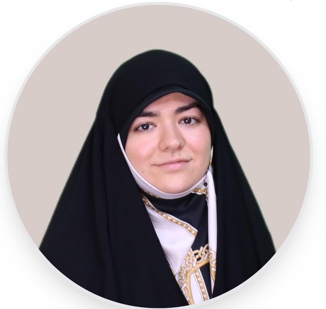 سمانه سادات منصوری